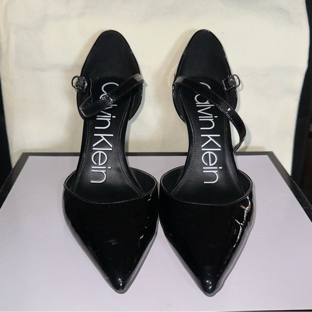 Calvin Klein Black Pointed Heels, Women's Size 7